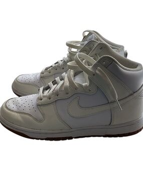 Nike DD1869-109 Dunk High Sail Gum Shoes Size 8.5